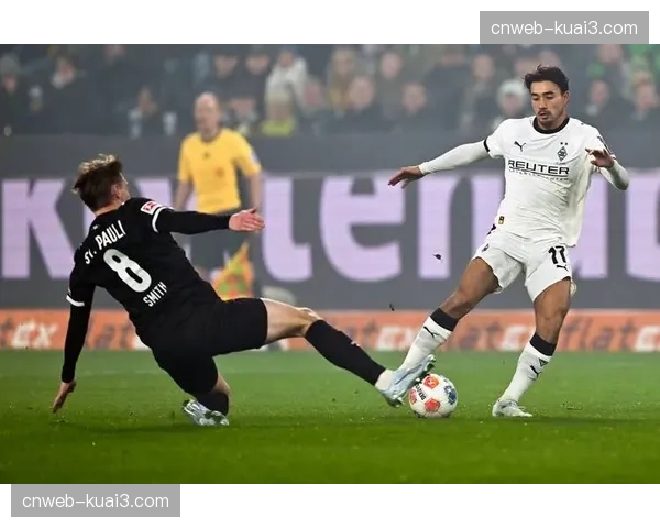 警方通报：一名前德甲球员因参与操纵比赛（涉特定时间段内“无纵深进攻”条款）被捕