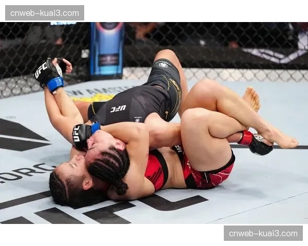 美国女子摔跤领军人物谈奥运卫冕压力与女性运动员平权 美国女子摔跤领军人物谈奥运卫冕压力与女性运动员平权