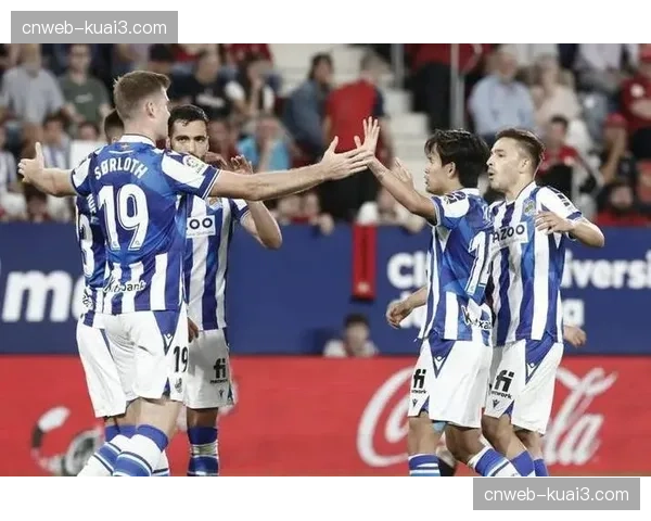 阿拉维斯读秒绝平皇家社会，保级战中抢下关键一分